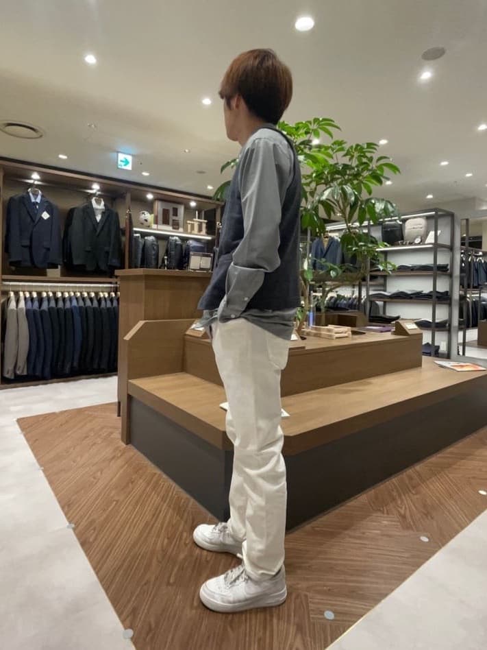 ゆうさんの「TAKEO KIKUCHI｜【Sサイズ～】ストレッチ デニム パンツ」を使ったコーディネート
