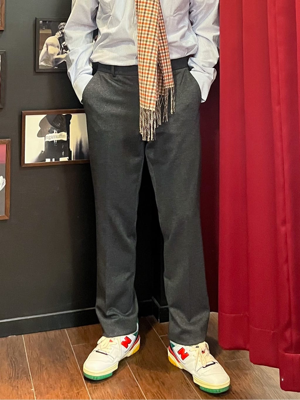 KUROさんの「TAKEO KIKUCHI｜【Sサイズ～】メランジ ストレッチ ジャージー スラックス」を使ったコーディネート