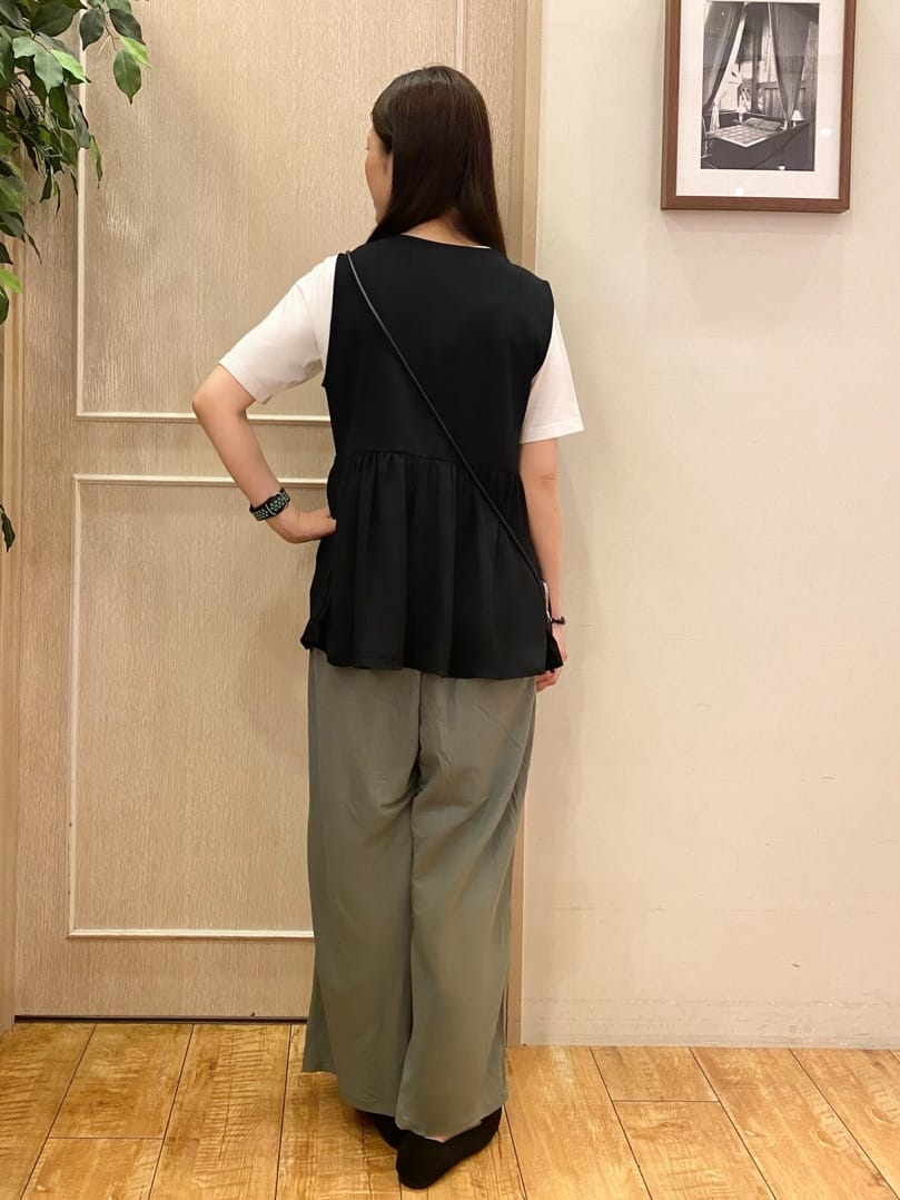 みぞさんさんの「SHOO･LA･RUE｜」を使ったコーディネート