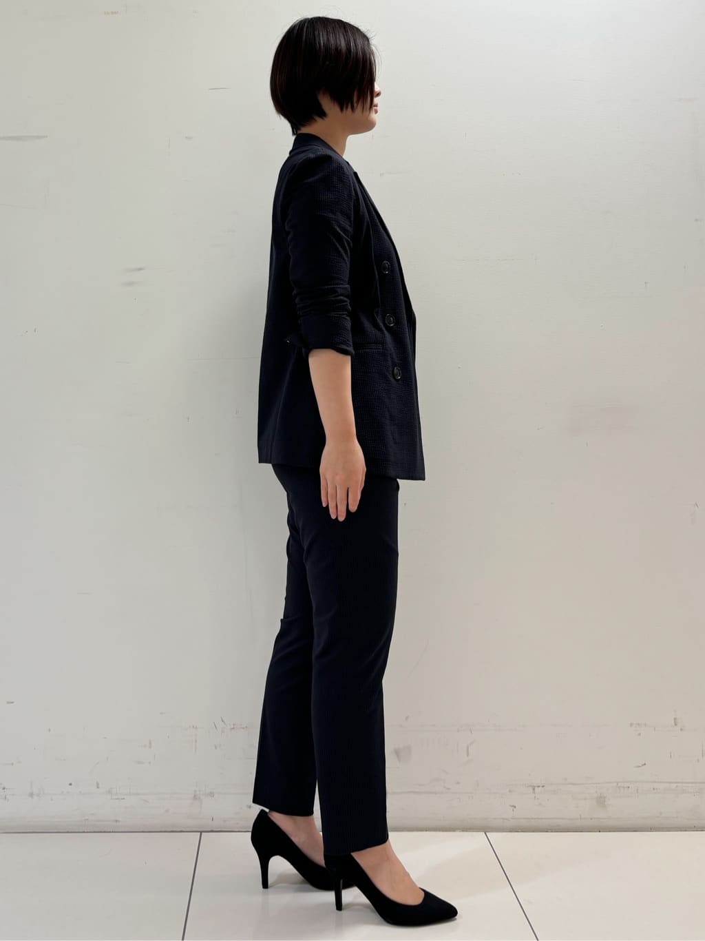 yasukoさんの「COUP DE CHANCE｜◆【洗える／日本製／ラメ入り】上品ラウンドネックプルオーバー」を使ったコーディネート