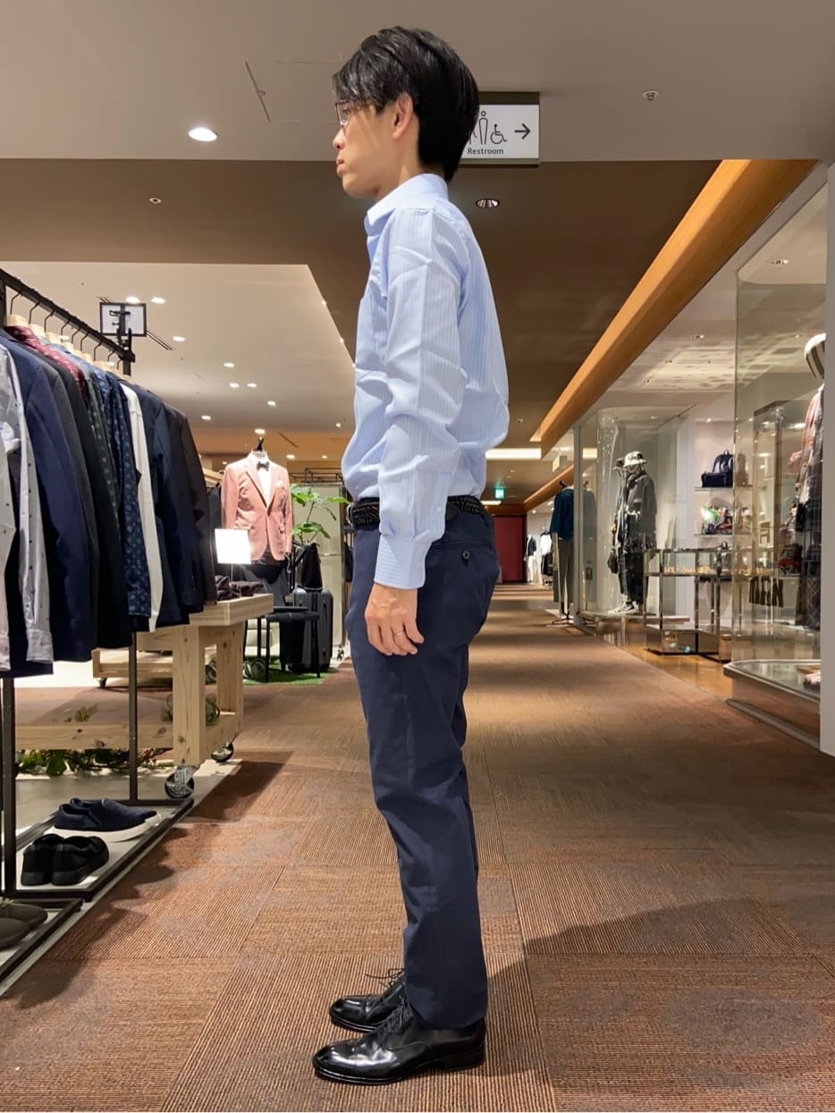 わいずみさんの「TAKEO KIKUCHI｜ドビーストライプ ビジネス シャツ」を使ったコーディネート