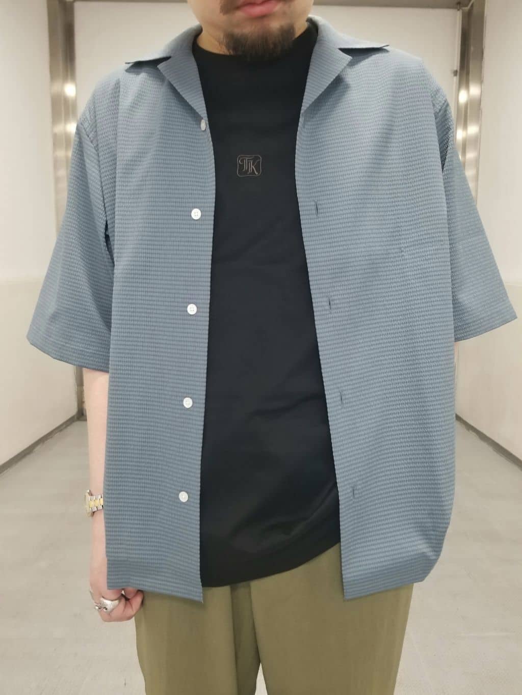 ヨーダさんの「TAKEO KIKUCHI｜【刺繍ロゴT】スムース ワンポイント Tシャツ」を使ったコーディネート