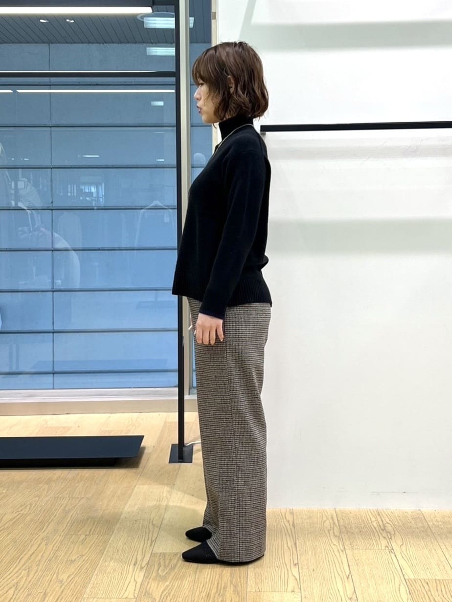 asamiさんの「INDIVI｜【定番人気！/名品コート/日本製】ウール100%チェスターコート」を使ったコーディネート