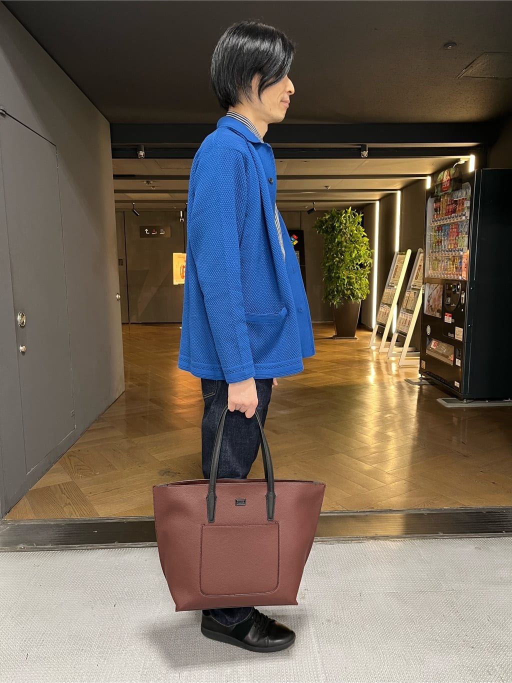  matsuさんの「TAKEO KIKUCHI｜【抗菌防臭/シーズンレス】シアサッカー ジャージシャツ」を使ったコーディネート