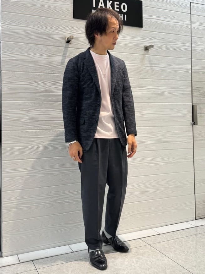 井出恭輔さんの「TAKEO KIKUCHI｜【尾州織】リネンブレンド メッシュ ジャケット」を使ったコーディネート