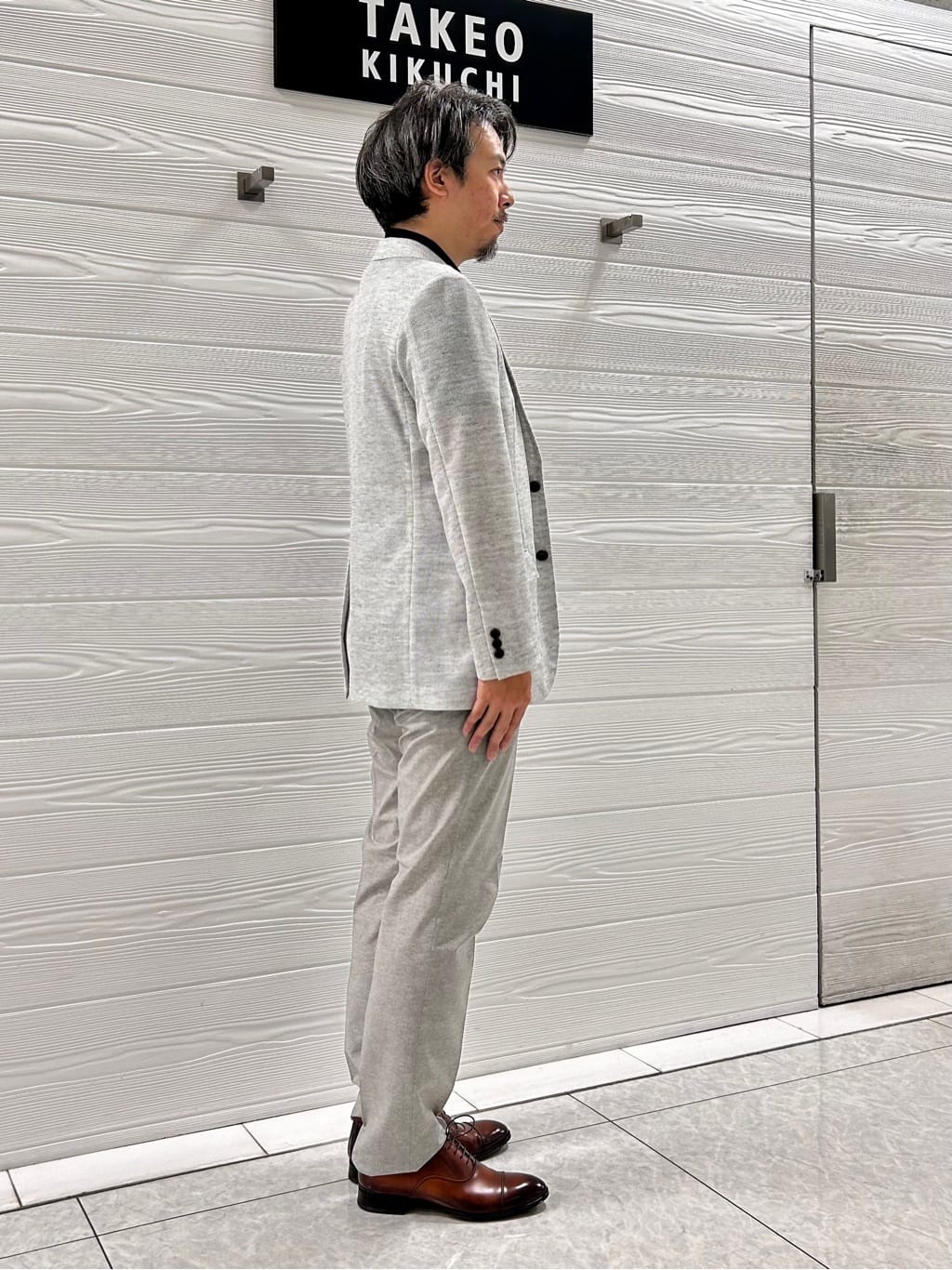 すーさんの「TAKEO KIKUCHI｜【尾州織】リネンブレンド メッシュ ジャケット」を使ったコーディネート