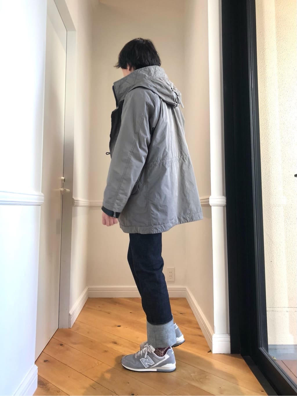 kawarataniさんの「DRESSTERIOR｜オーバーラップサークル カシミヤ100%マフラー」を使ったコーディネート