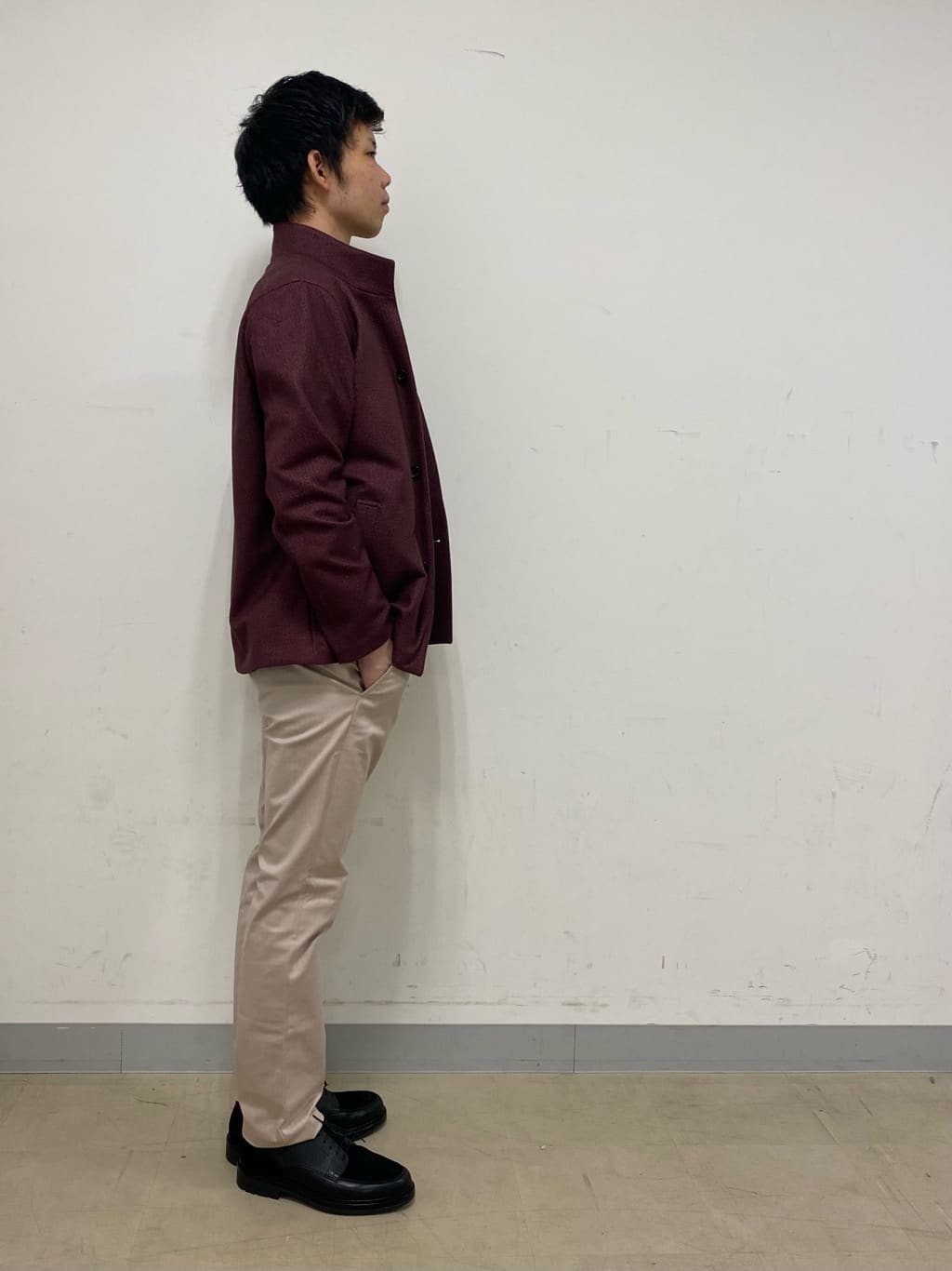 shoumaさんの「TAKEO KIKUCHI｜【全7サイズ&times;8色展開！】トップマルチヘリンボン パンツ」を使ったコーディネート