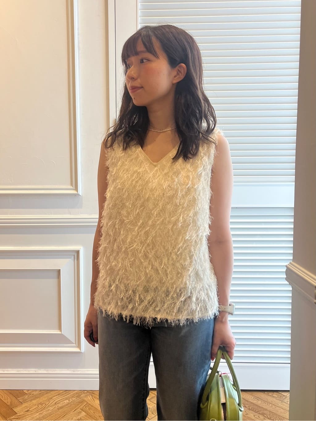 つじ まこさんの「DRESSTERIOR｜【ウォッシャブル】テーパードコンフォートデニム」を使ったコーディネート