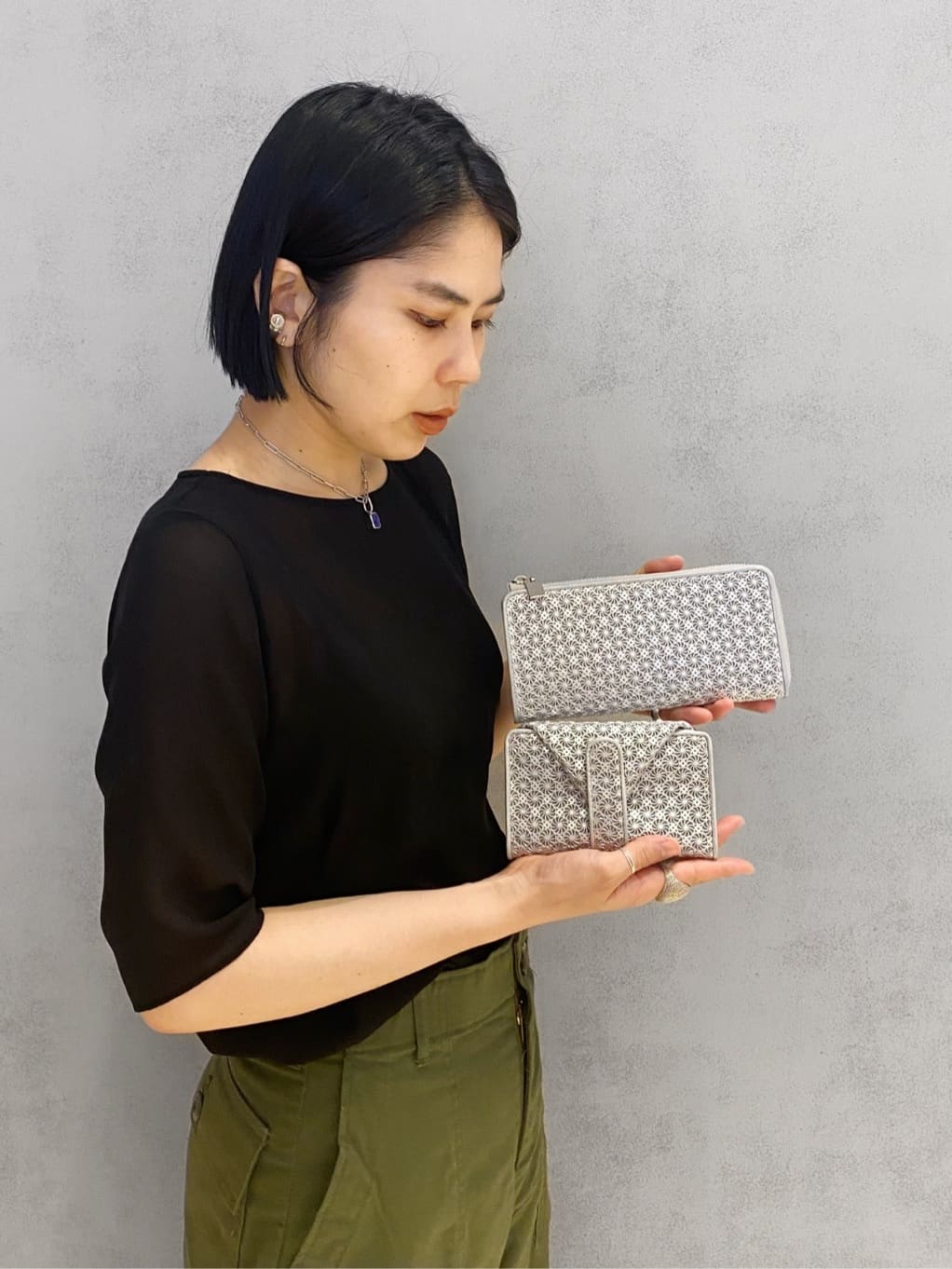 Uさんの「HIROKO HAYASHI｜GIRASOLE（ジラソーレ）マルチ財布」を使ったコーディネート