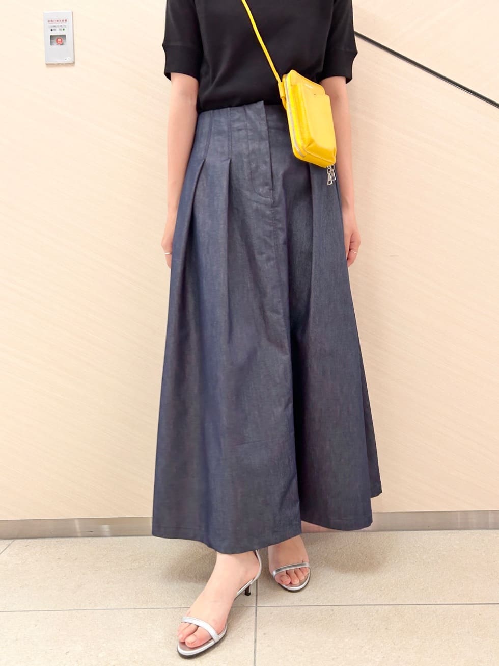 OCHIAIさんの「DRESSTERIOR｜【定番/人気】ラグランハーフスリーブプルオーバー」を使ったコーディネート