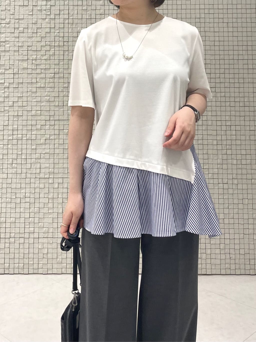 sakuさんの「INDIVI｜【セレモニーにおすすめ！】パール調トップネックレス」を使ったコーディネート