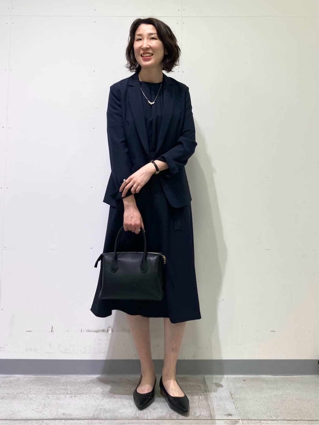 yuriさんの「INDIVI｜【セレモニーにおすすめ！】パール調トップネックレス」を使ったコーディネート