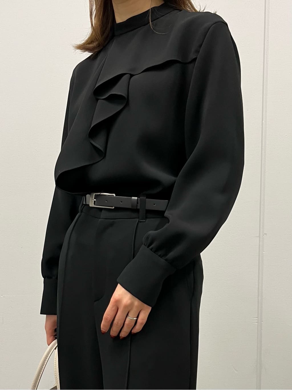 shokoさんの「INDIVI｜◆【合皮／マルチWAY／サブバッグ付】ミニショルダーバッグ」を使ったコーディネート