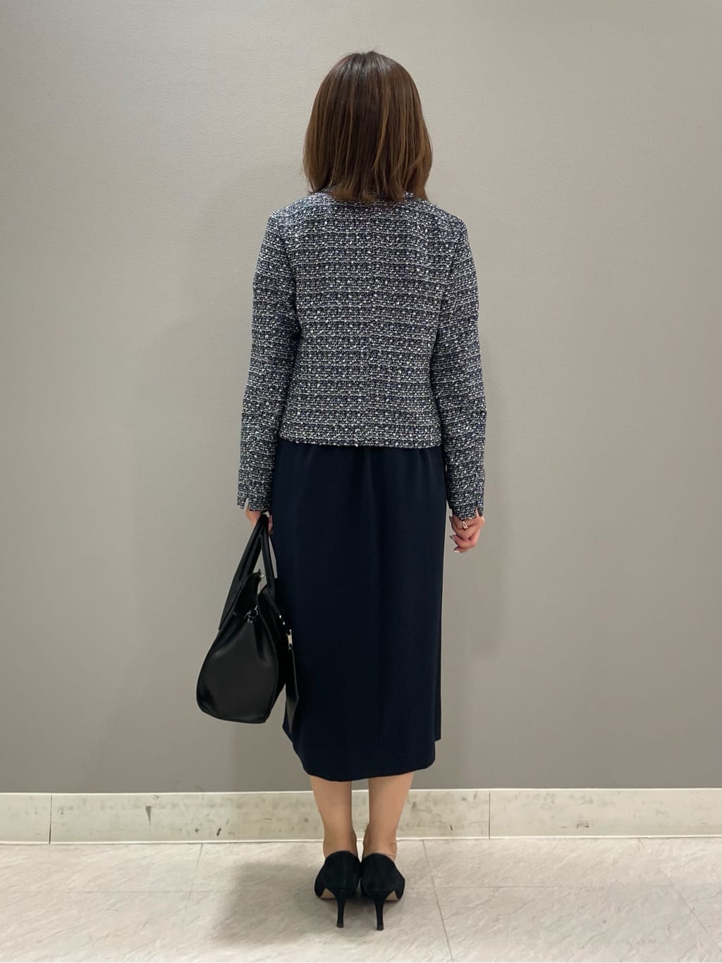 riiさんの「INDIVI｜【セレモニーにおすすめ！】パール調トップネックレス」を使ったコーディネート