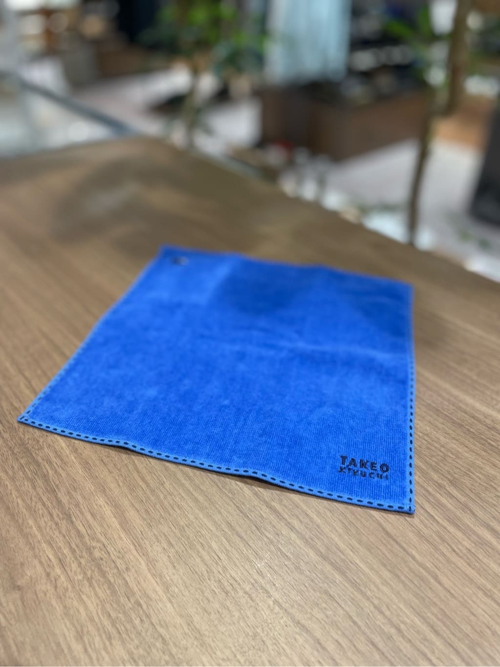 コウノ モトヤさんの「TAKEO KIKUCHI｜【Made in JAPAN】タオルハンカチ」を使ったコーディネート