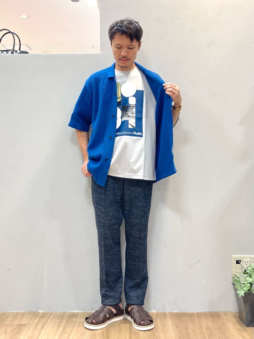 シュンさんの「TAKEO KIKUCHI｜【尾州織】リネンブレンド メッシュパンツ」を使ったコーディネート