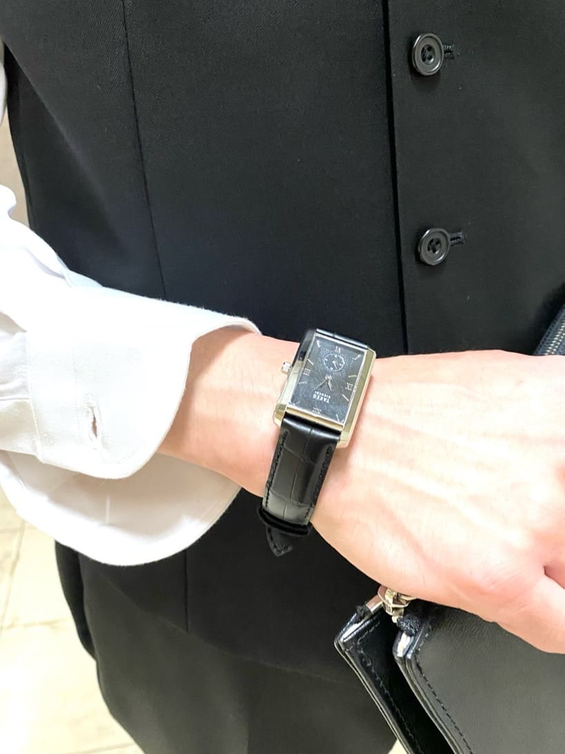 コバヤシさんの「TAKEO KIKUCHI｜フォーマルチーフ」を使ったコーディネート