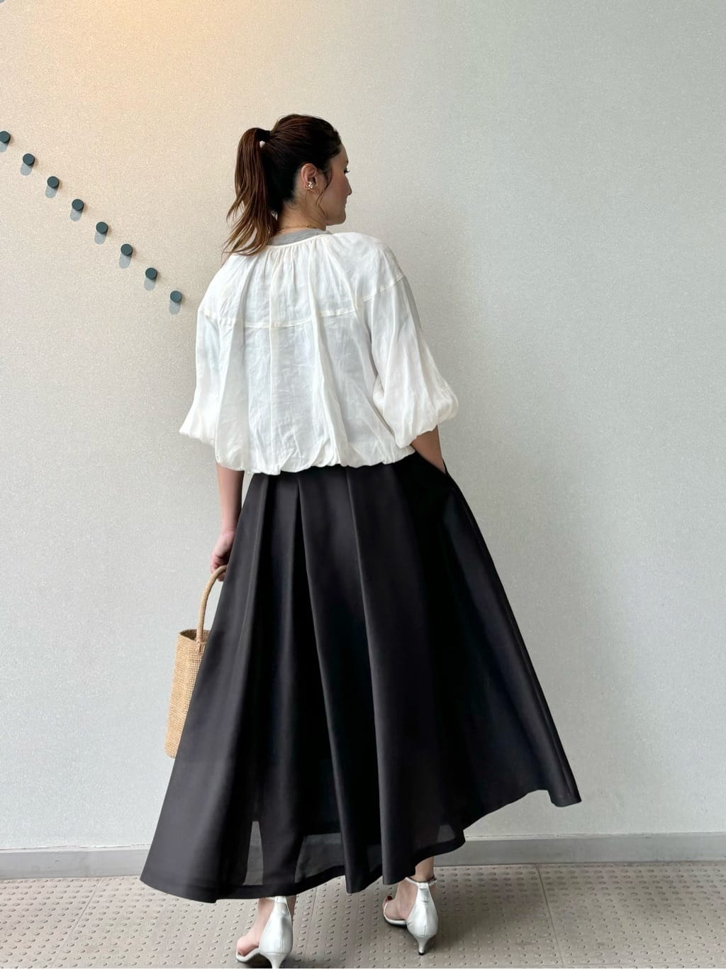 yoshikadoさんの「DRESSTERIOR｜【定番/人気】ラグランハーフスリーブプルオーバー」を使ったコーディネート