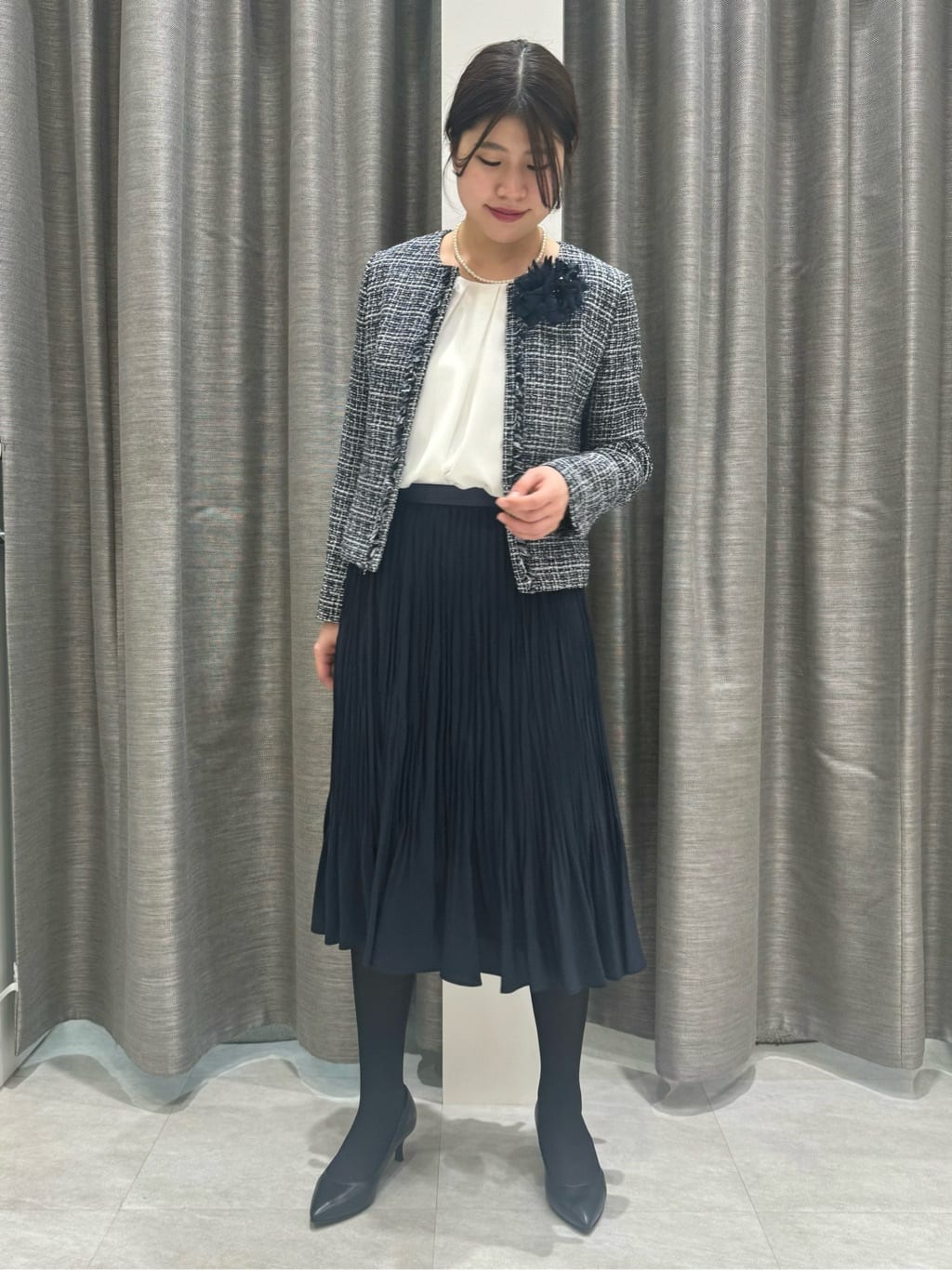 nanaさんの「UNTITLED｜【追加/日本製】ブーケフラワーコサージュ」を使ったコーディネート