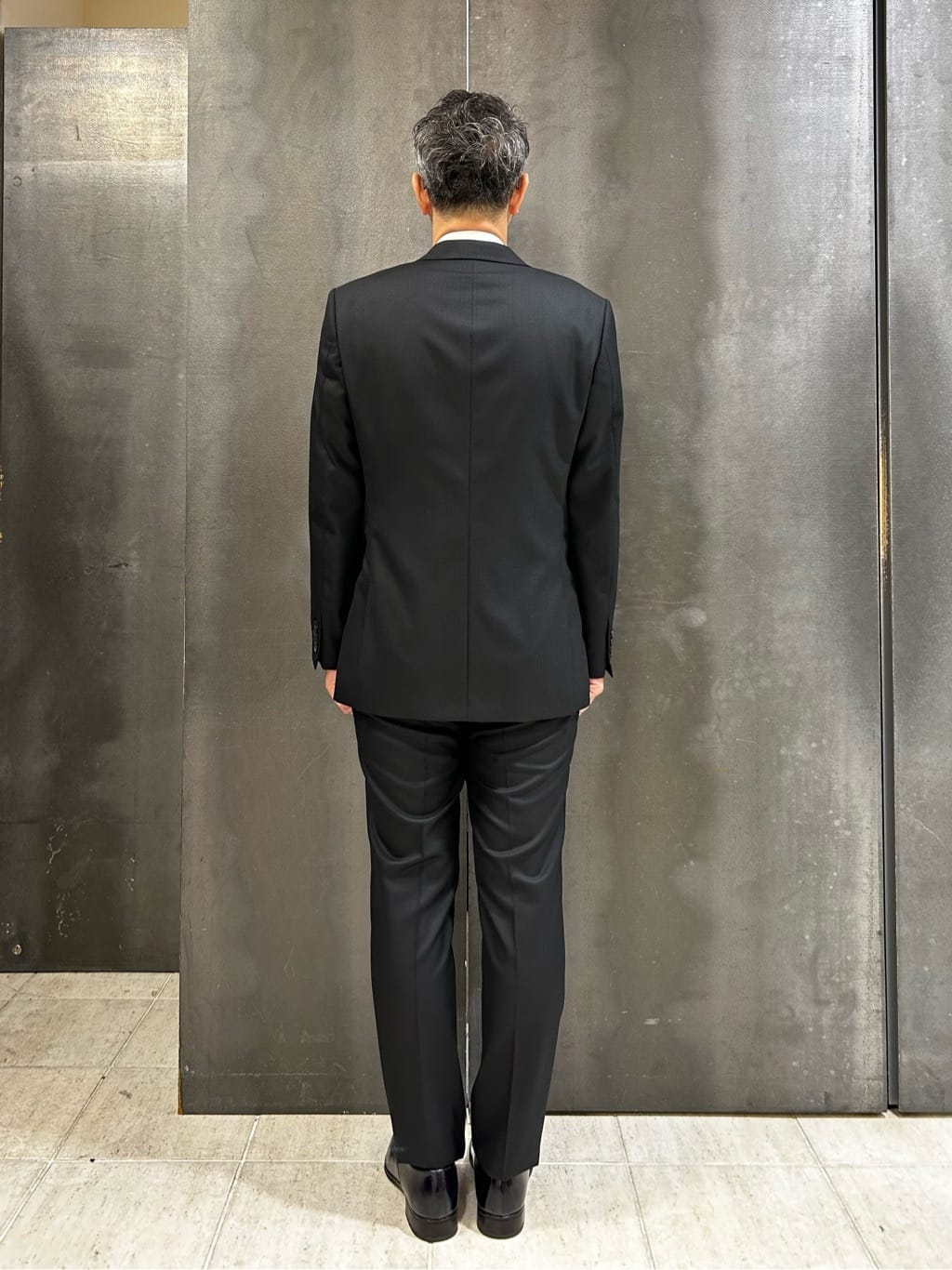 coheyさんの「TAKEO KIKUCHI｜【Made in JAPAN】矢絣（やがすり）スーツ／スリーピース対応」を使ったコーディネート