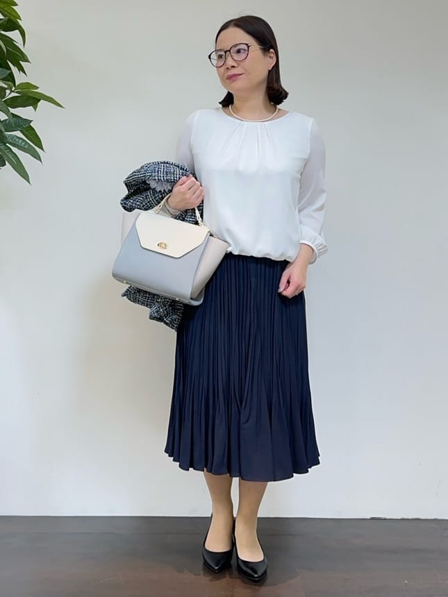 Asamiさんの「UNTITLED｜【追加/日本製】ブーケフラワーコサージュ」を使ったコーディネート