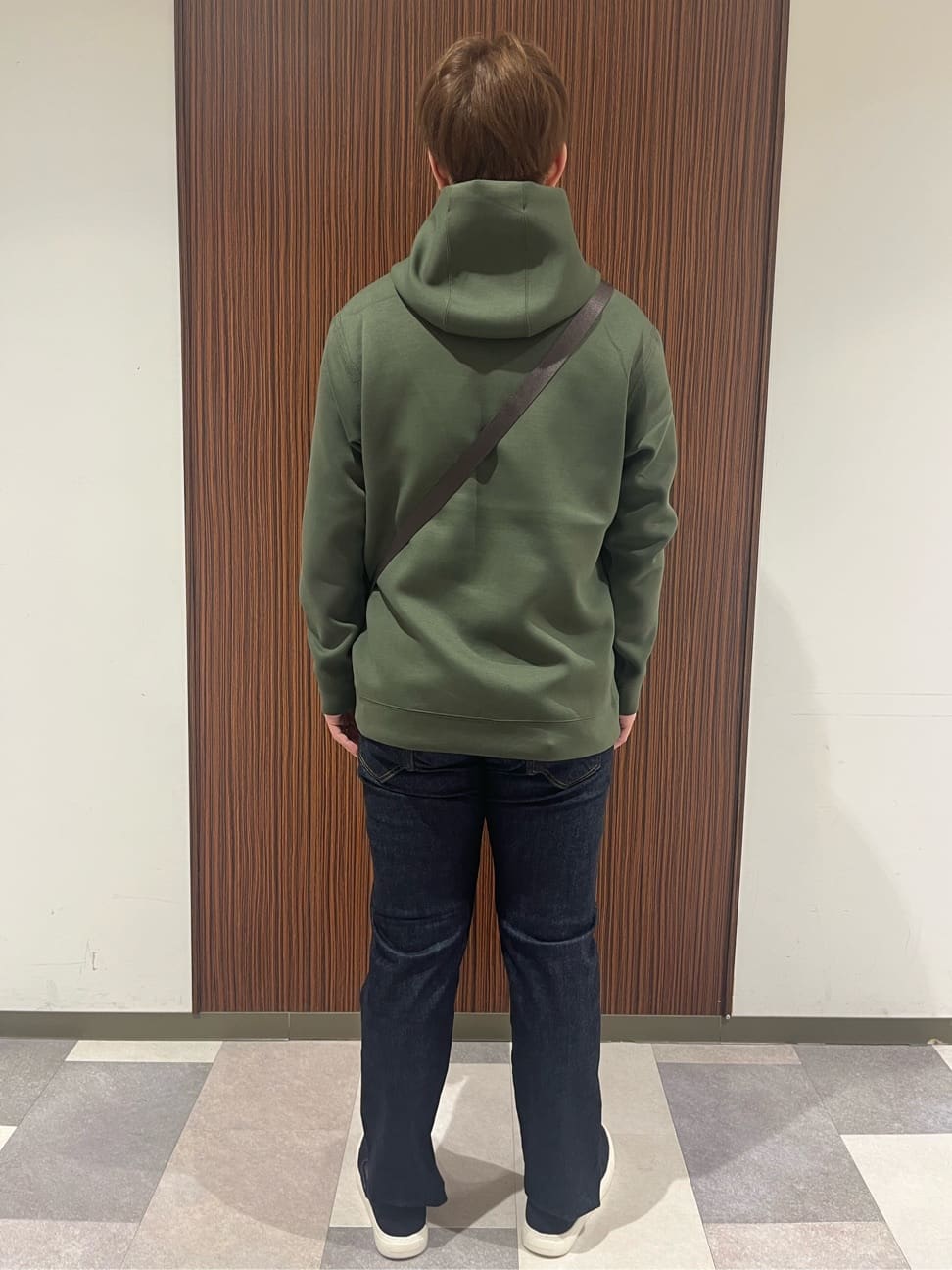 たくさんの「TAKEO KIKUCHI｜【Sサイズ～】エアダン プルオーバー パーカ」を使ったコーディネート
