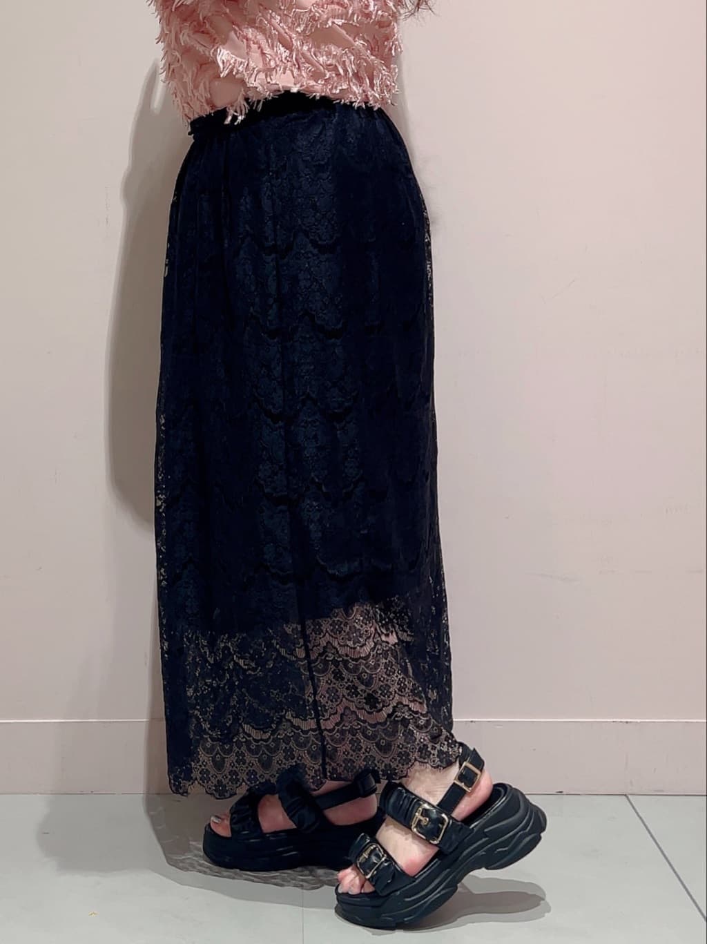 りえさんの「ESPERANZA｜厚底クシュクシュベルトスポサン」を使ったコーディネート