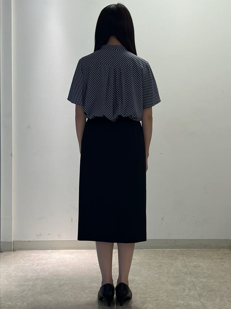 KAHOさんの「UNTITLED｜【洗える通勤スーツ】レジェールギャバ ストレッチタイトスカート」を使ったコーディネート