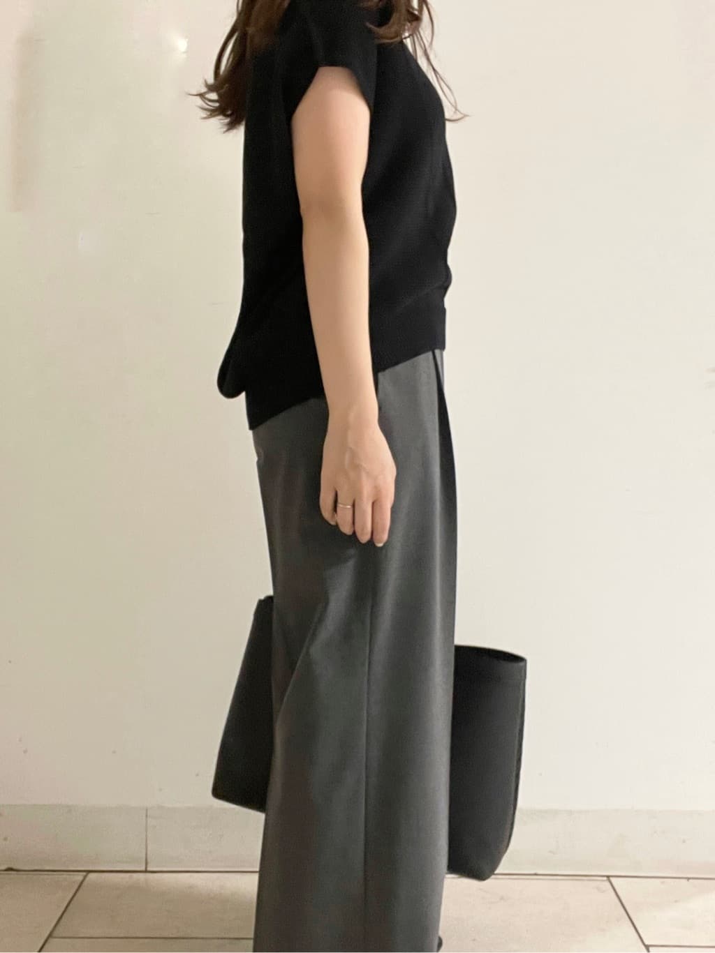 kahoさんの「INDIVI｜【セレモニーにおすすめ！】パール調トップネックレス」を使ったコーディネート