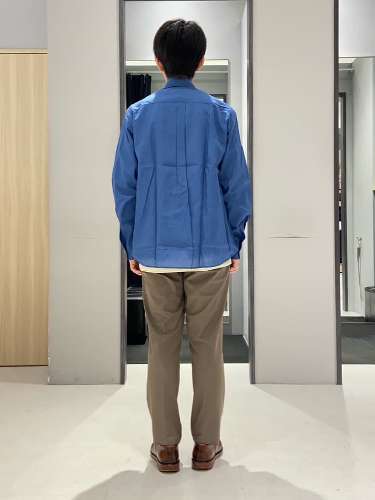 わいずみさんの「TAKEO KIKUCHI｜【抗菌防臭／5サイズ展開】ハイゲージポンチ Tシャツ」を使ったコーディネート