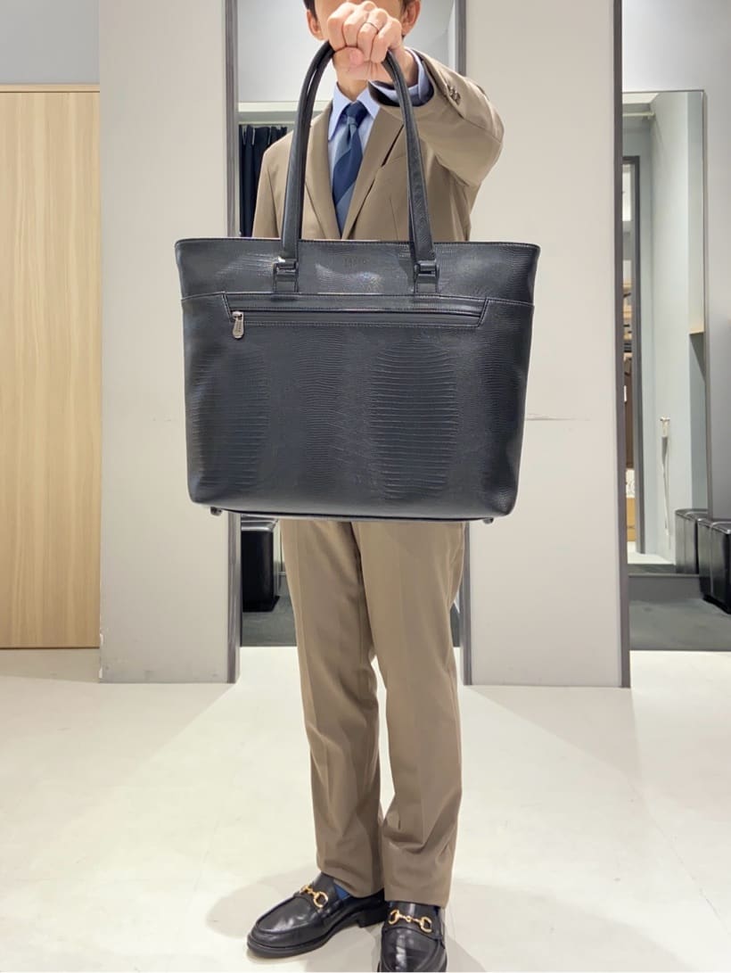 わいずみさんの「TAKEO KIKUCHI｜【Made in JAPAN】市松紋 ドレスシャツ」を使ったコーディネート