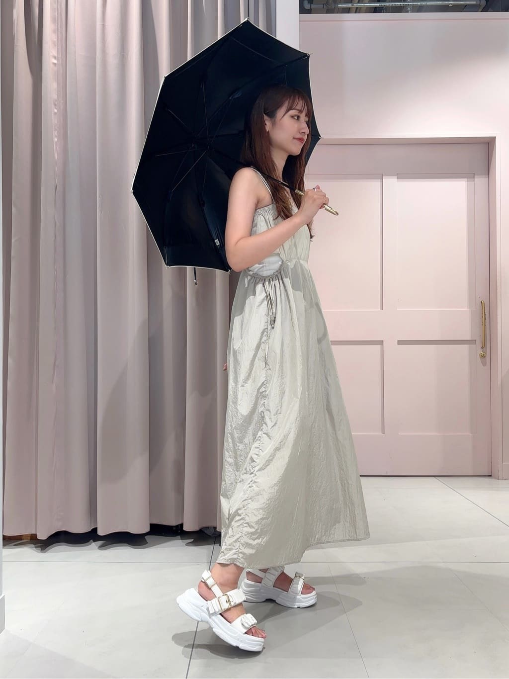 RINAさんの「ESPERANZA｜厚底クシュクシュベルトスポサン」を使ったコーディネート