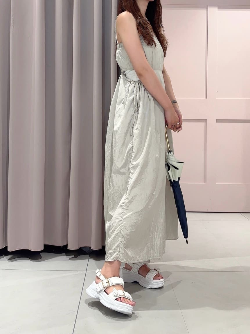 RINAさんの「ESPERANZA｜厚底クシュクシュベルトスポサン」を使ったコーディネート