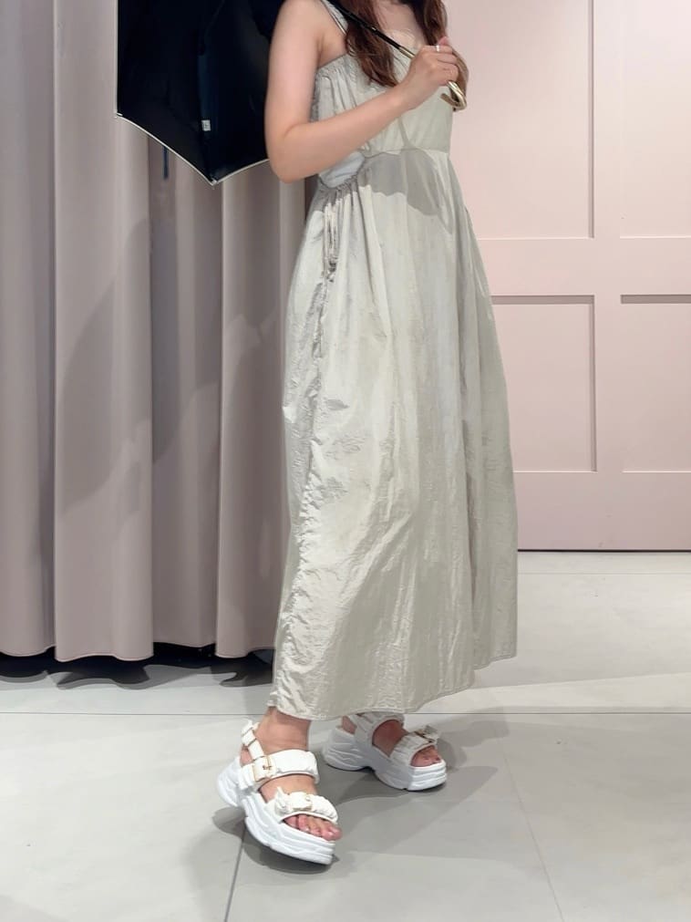 RINAさんの「ESPERANZA｜厚底クシュクシュベルトスポサン」を使ったコーディネート