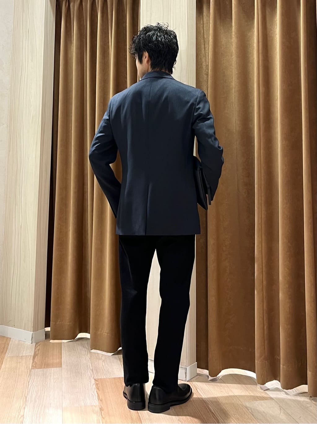 URAさんの「TAKEO KIKUCHI｜【Sサイズ～】ストレッチ デニム パンツ」を使ったコーディネート