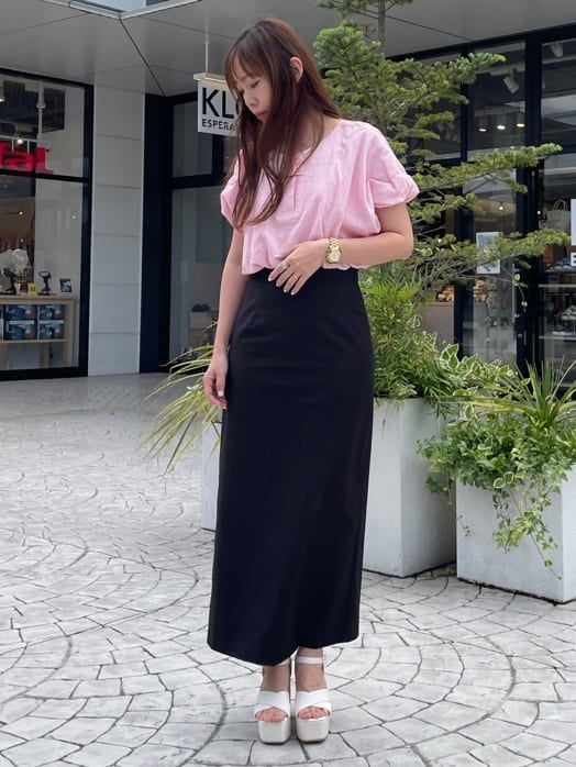 maiさんの「ESPERANZA｜◆【ラク盛り／サンダル】リピーター続出／脚長美脚　ラク盛り厚底サンダル　24年Ver」を使ったコーディネート
