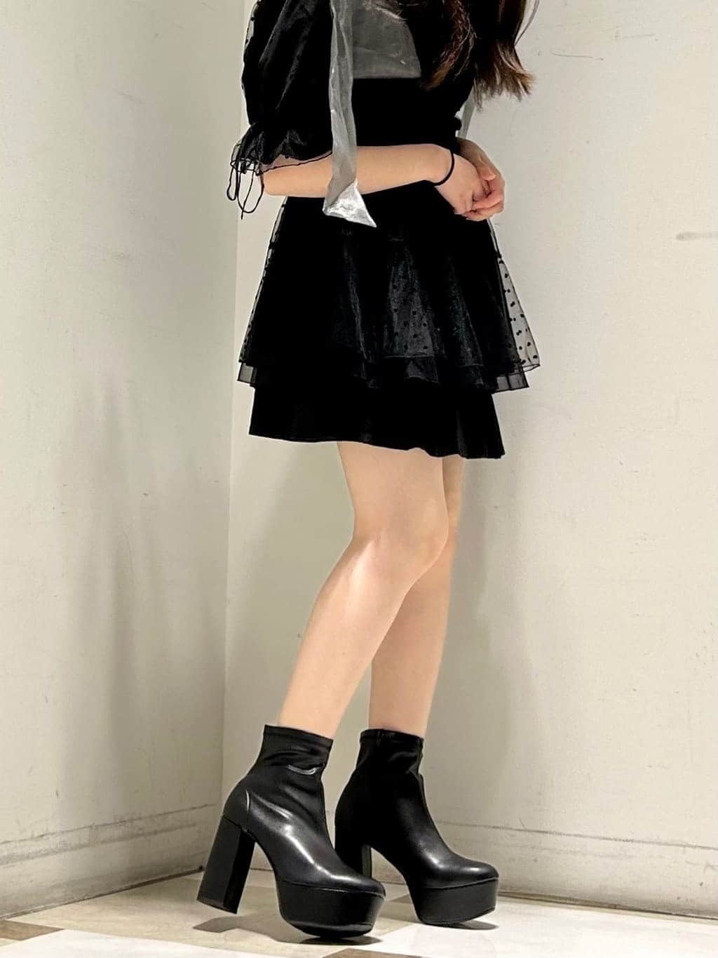 takeさんの「ESPERANZA｜ラク盛りショートブーツ」を使ったコーディネート