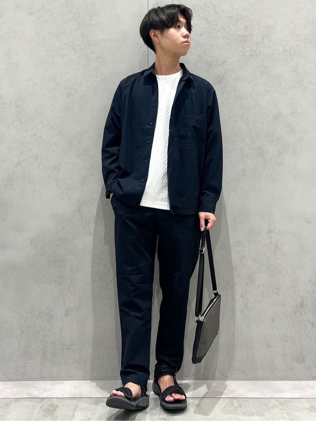 SHI-MAさんの「THE SHOP TK｜サフィアーノミニサコッシュ」を使ったコーディネート