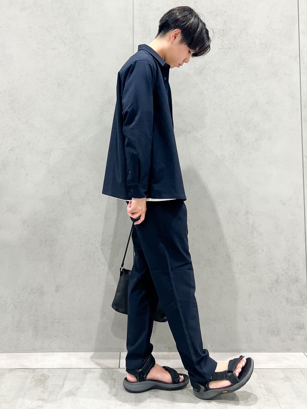 SHI-MAさんの「THE SHOP TK｜サフィアーノミニサコッシュ」を使ったコーディネート