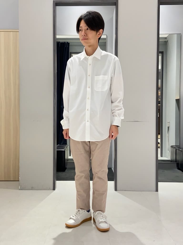 わいずみさんの「TAKEO KIKUCHI｜【Made in JAPAN】播州織 ヘリンボン ストレート パンツ」を使ったコーディネート