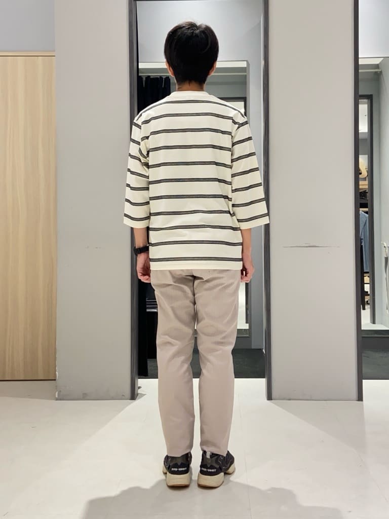 わいずみさんの「TAKEO KIKUCHI｜【全7サイズ&times;8色展開！】トップマルチヘリンボン パンツ」を使ったコーディネート