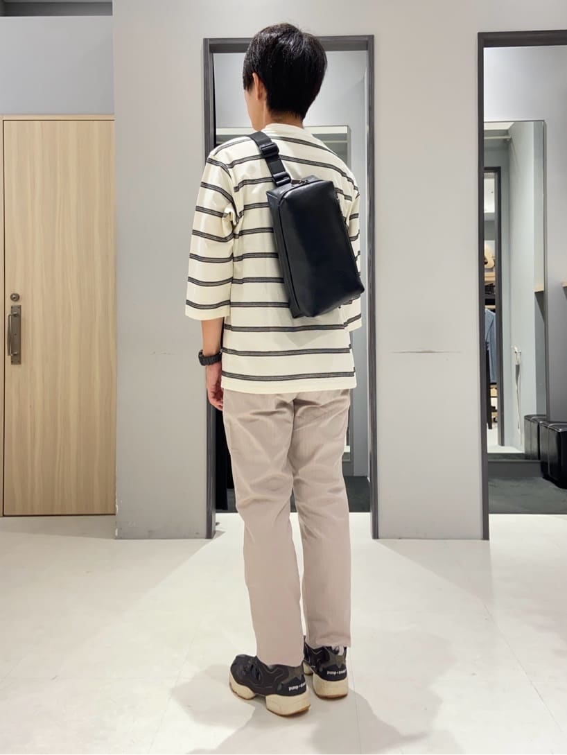 わいずみさんの「TAKEO KIKUCHI｜【全7サイズ&times;8色展開！】トップマルチヘリンボン パンツ」を使ったコーディネート