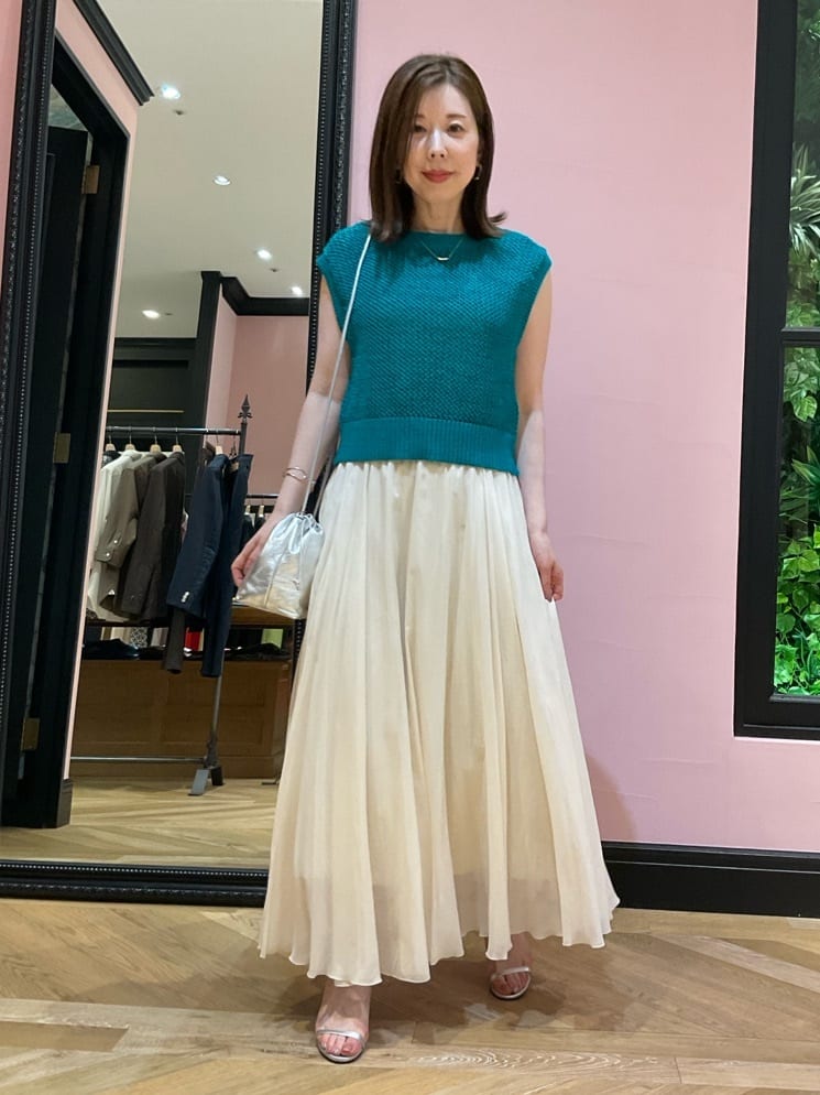 maruさんの「DRESSTERIOR｜」を使ったコーディネート