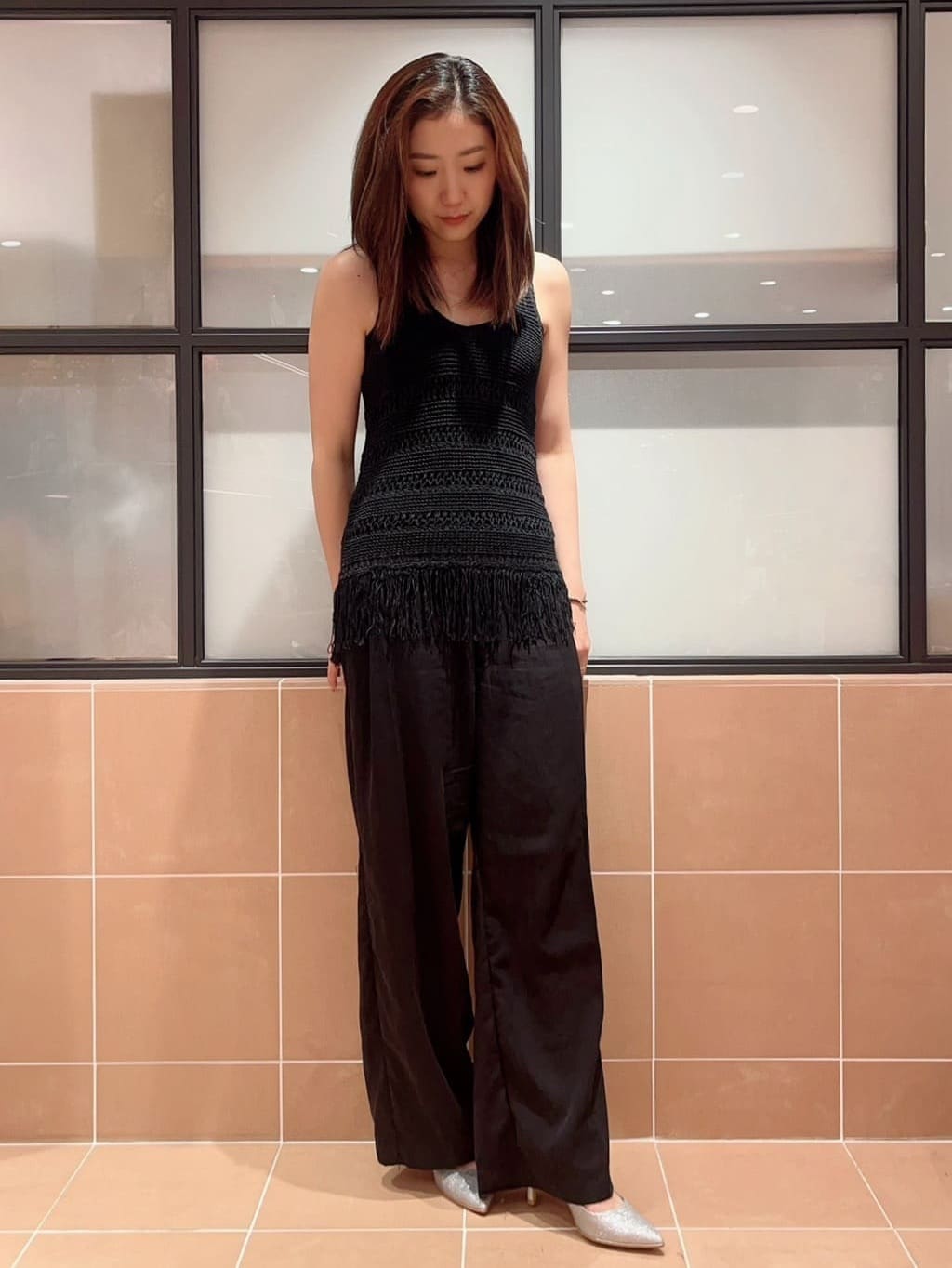 kaoriさんの「ESPERANZA｜【12時間パンプス】約8.5?／ラメ素材　歩きやすくて疲れにくい」を使ったコーディネート