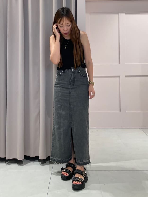maiさんの「ESPERANZA｜厚底クシュクシュベルトスポサン」を使ったコーディネート
