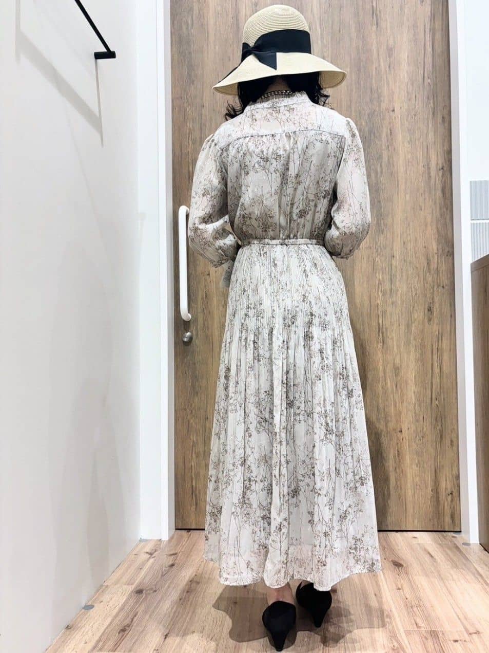 saltさんの「grove｜【人間工学】つつまれフィットパンプス【入卒対応可】」を使ったコーディネート