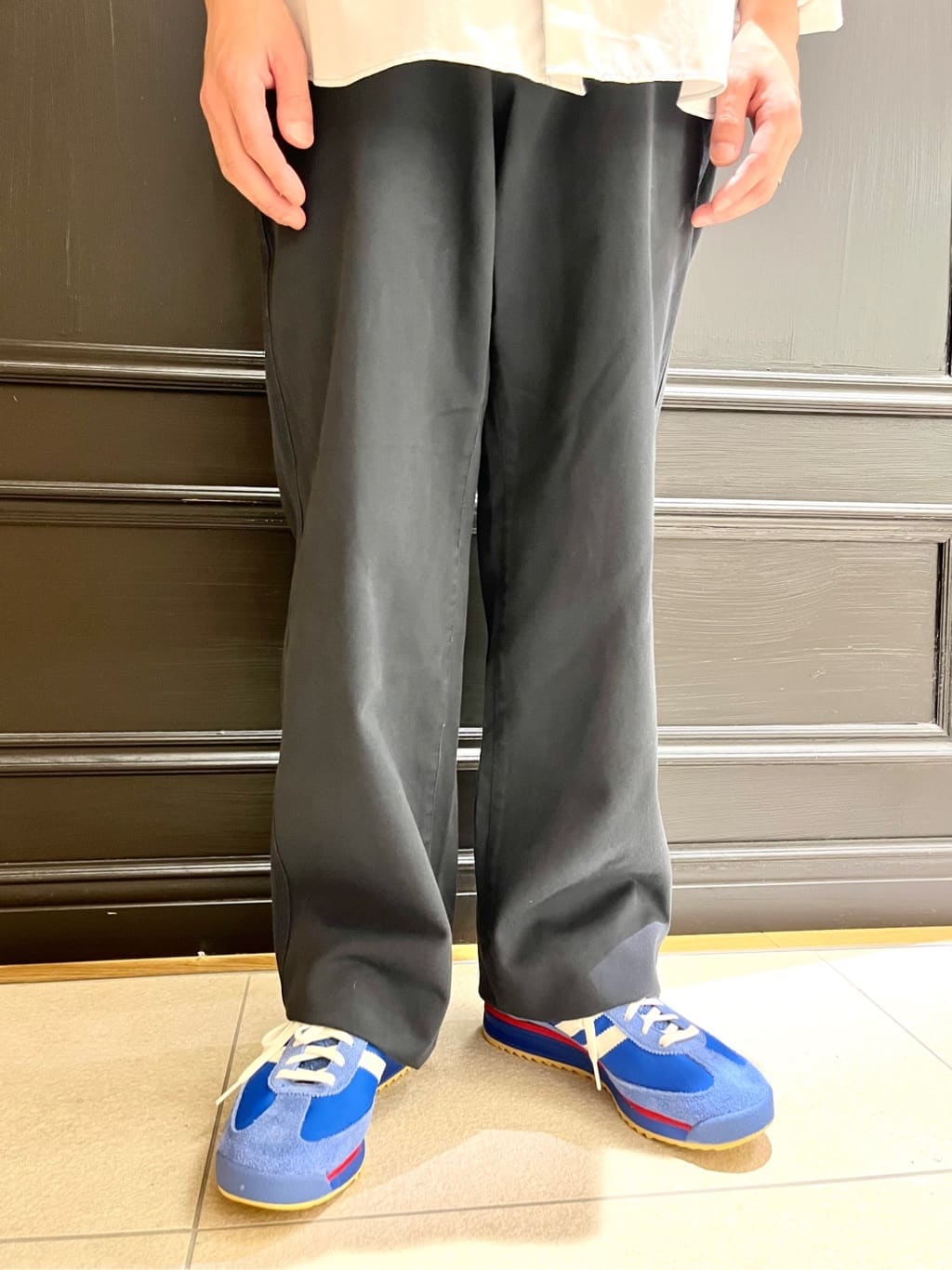 小山凌さんの「DRESSTERIOR｜◆ヴィンテージ アルティメットチノパンツ」を使ったコーディネート