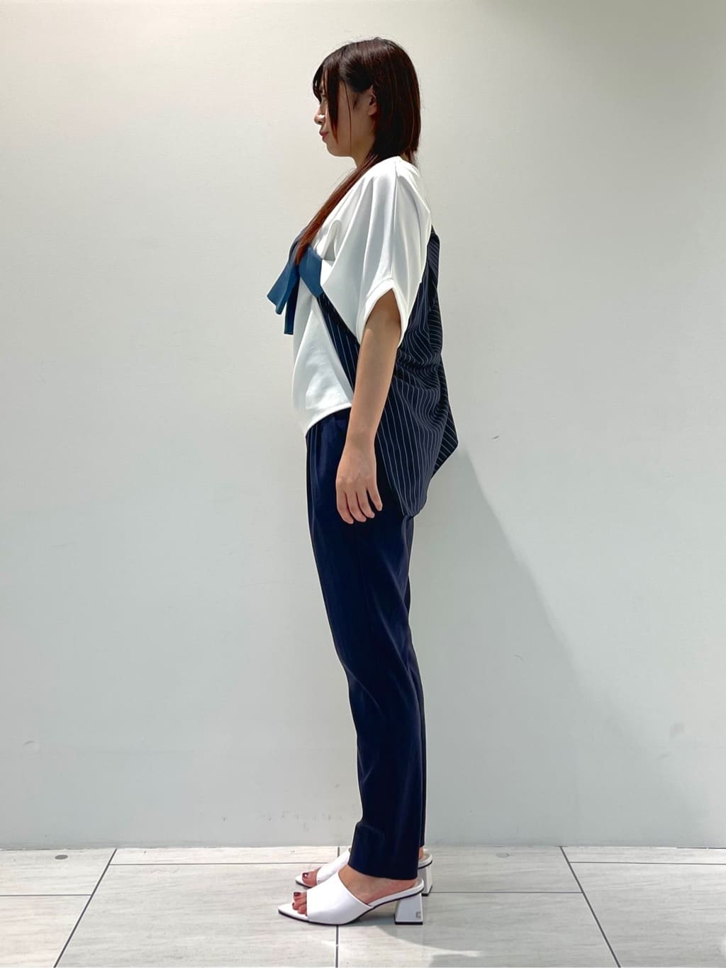 kanonさんの「INDIVI｜【パンツ人気1位／褒められパンツ／洗える】ウエストゴムタックテーパードパンツ」を使ったコーディネート