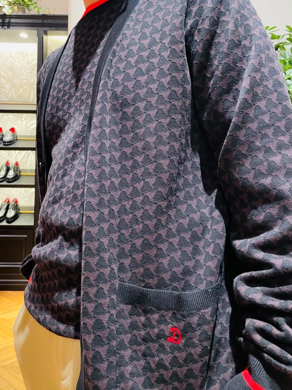 鶴田大士さんの「DRESSTERIOR｜【撥水加工/Safari5月号掲載】ローファー」を使ったコーディネート